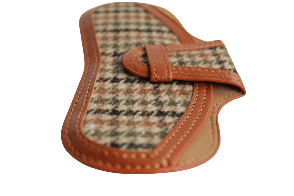 Brillenetui für Herren – Klassisch kariert