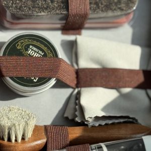 Schuh-Putz-Set – 8-teilig in praktischer Reisetasche (optische Mängel)