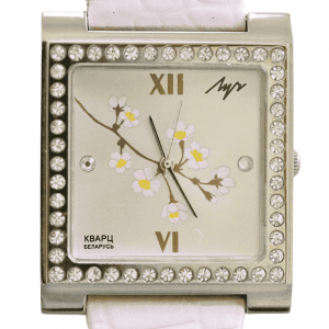 Minimalistische Damenuhr in Silber