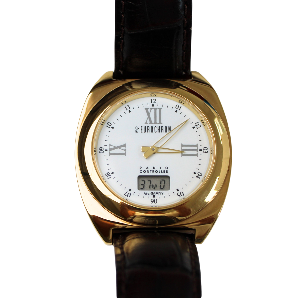 Herrenuhr – Schickes Design in schwarz & goldfarben